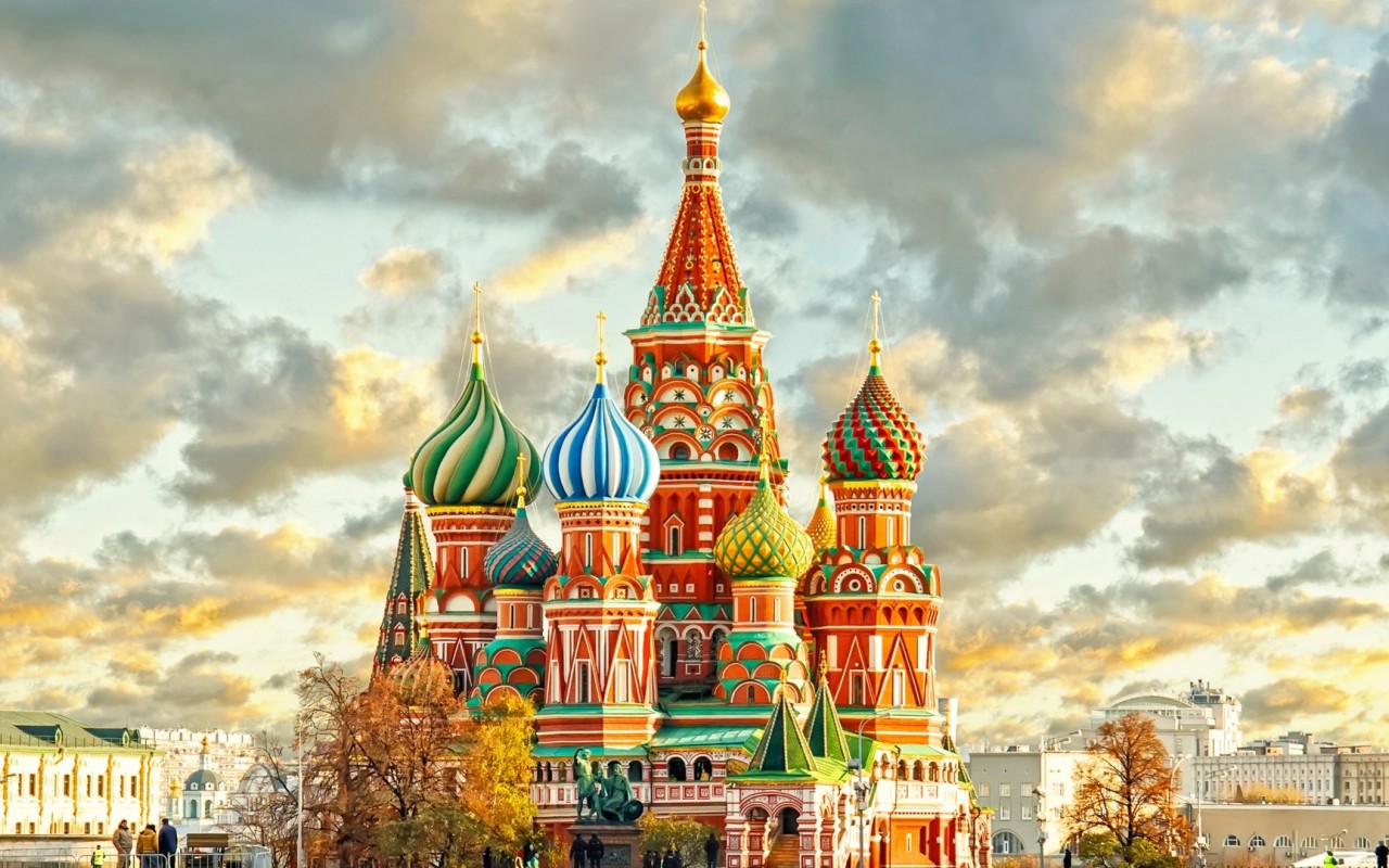 Saint Basils Cathedral1 آشنایی با روسیه