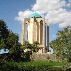 شهر بابا طاهر پایتخت گردشگری می شود