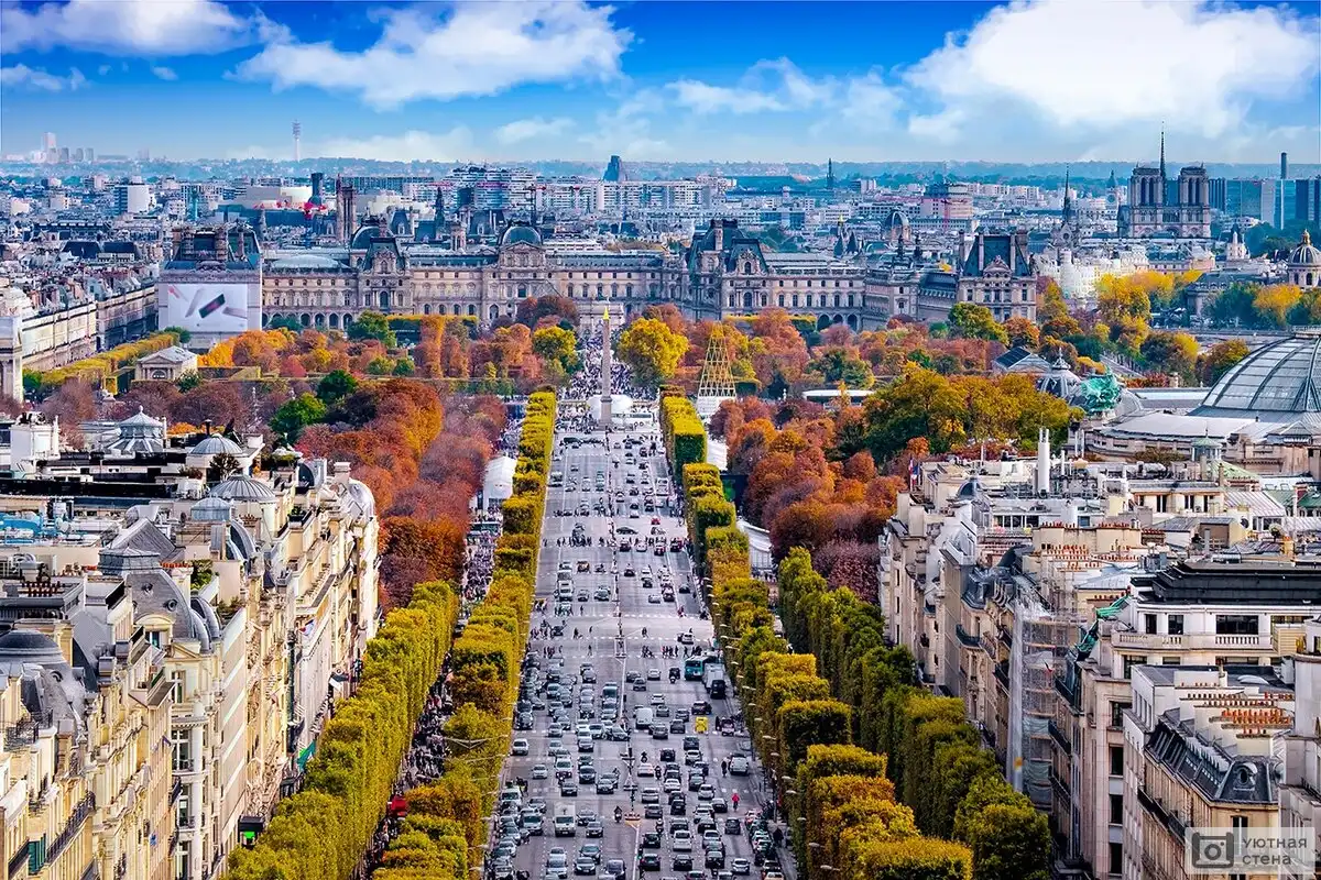 آشنایی با پاریس-نمایی زیبا از شانزلیزه-گردشگران شیراز