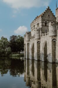 قلعه گاراون استین در بلژیک