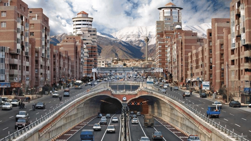 تهران پایتخت ایران - تور تهران - گردشگران شیراز