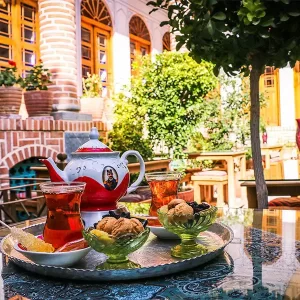 بهترین کافی شاپ های شیراز- تور شیراز - گردشگران شیراز