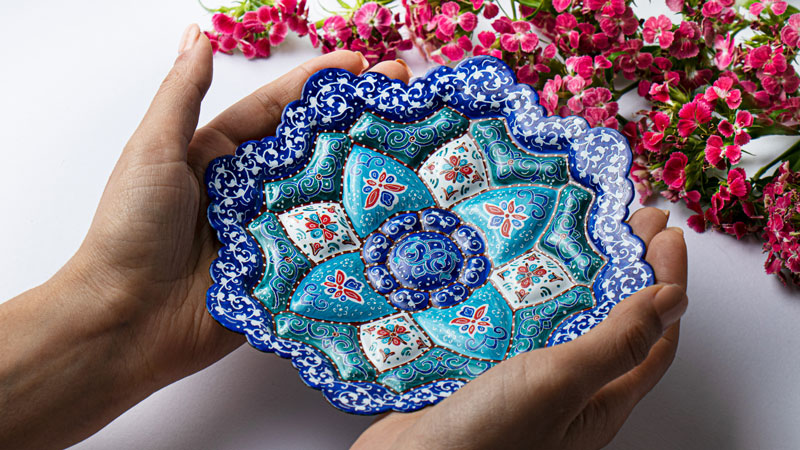 میناکاری - بهترین سوغات و صنایع دستی شیراز - گردشگران شیراز