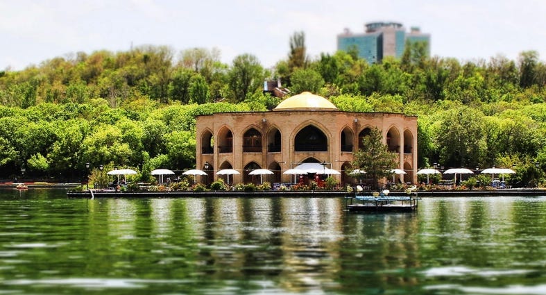 تور تبریز - تورهای لاکچری پرطرفدار برای بهار و تابستان - گردشگران شیراز