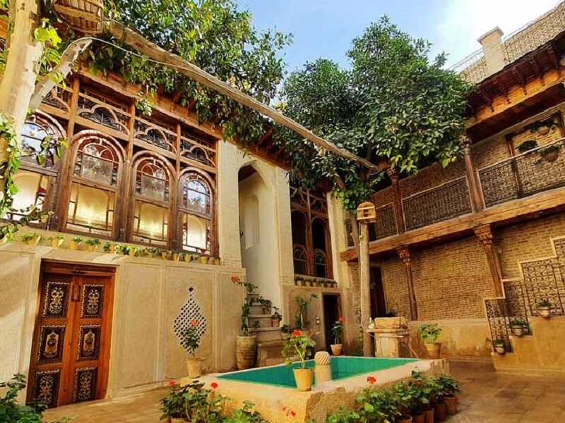 کافه موزه زرنگار شیراز - بهترین کافه‌های شیراز - گردشگران شیراز