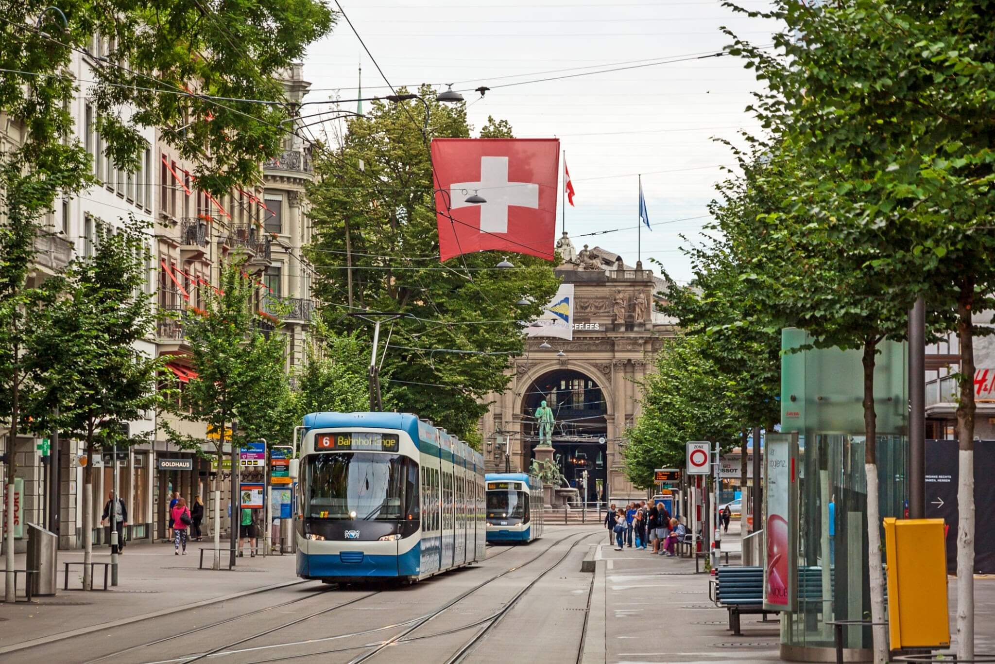 Bahnhofstrasse Zurich تور ترکیبی سوئیس و هلند