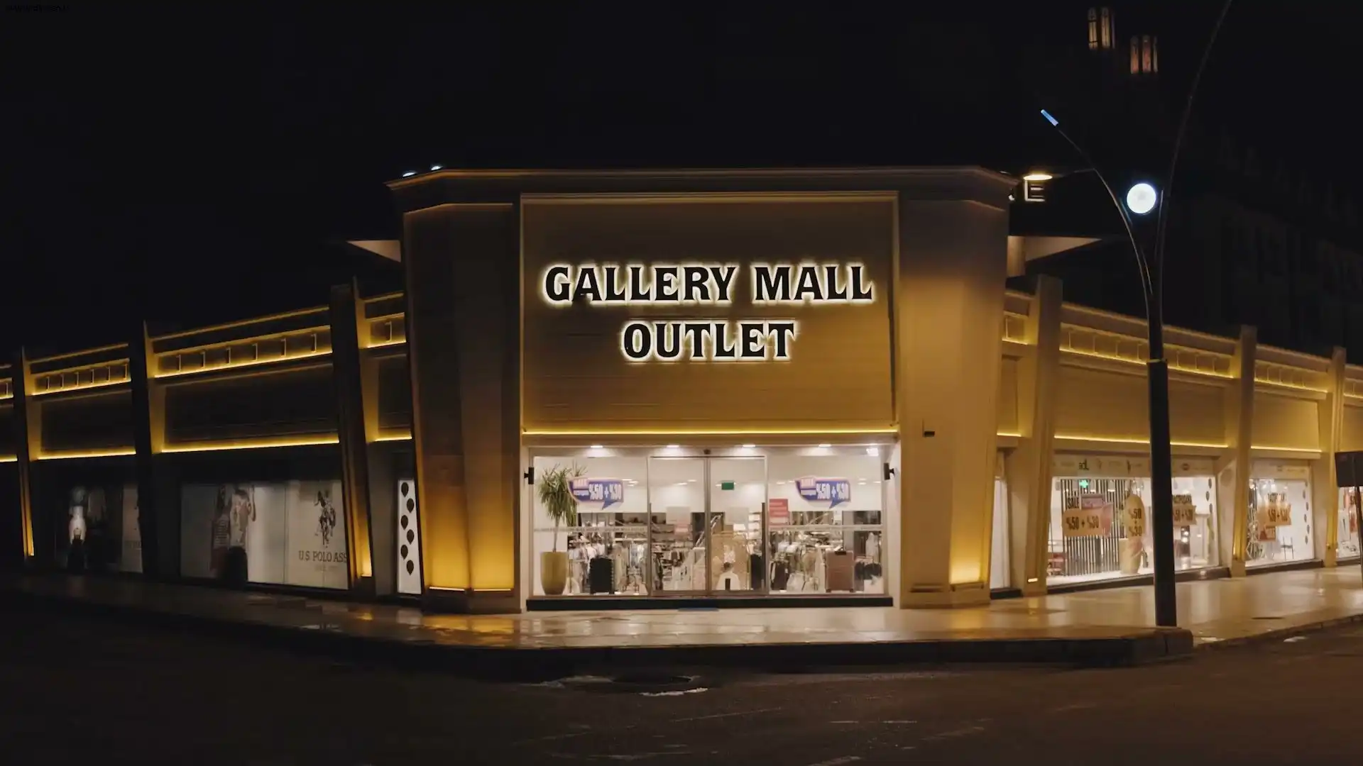 Outlet Mall یکی از مراکز خرید در فستیوال ها در دبی-گردشگران شیراز
