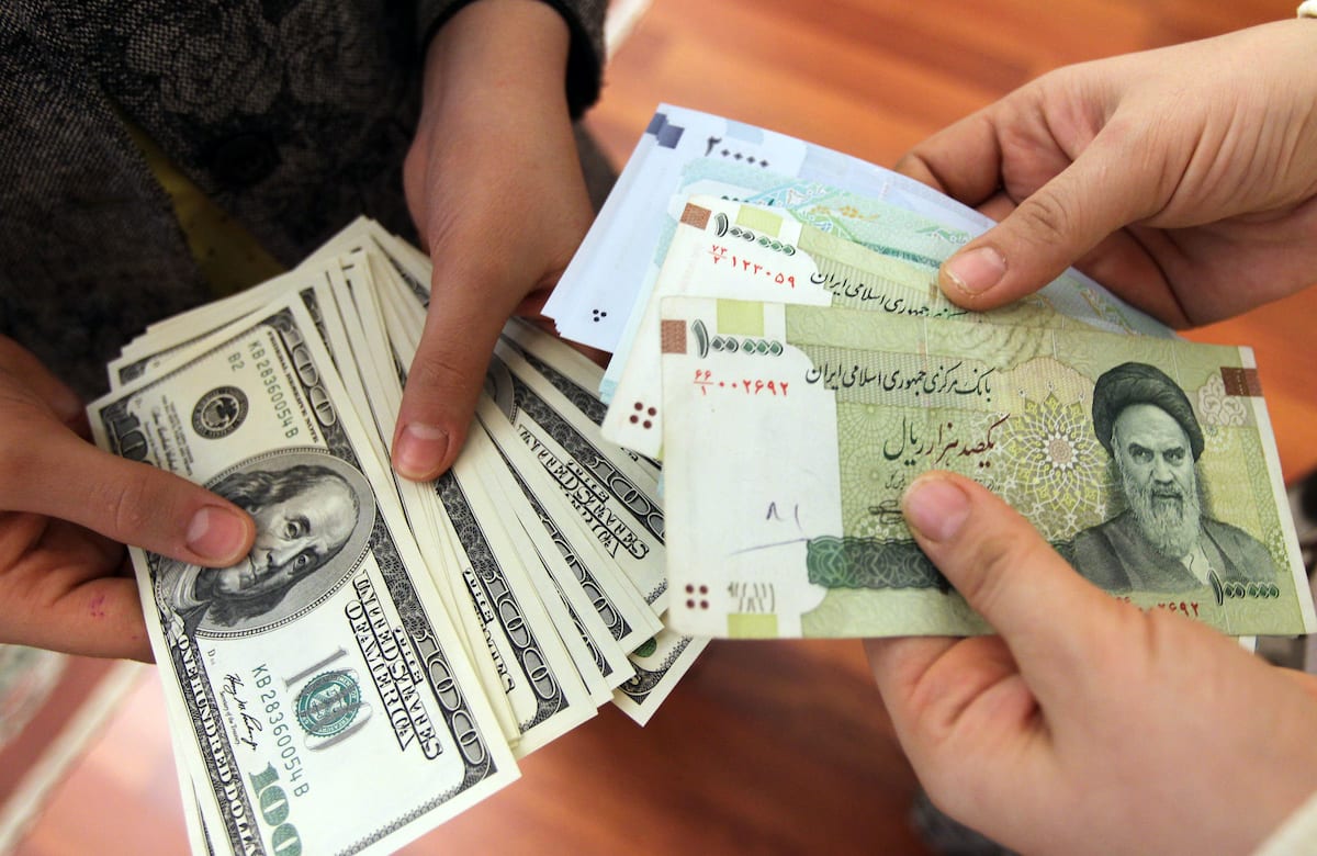 تاثیر سیاست های دولت جدید آمریکا بر صنعت گردشگری جهانی - گردشگران شیراز