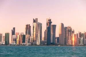 جاذبه های گردشگری قطر-نمایی - گردشگران شیراز