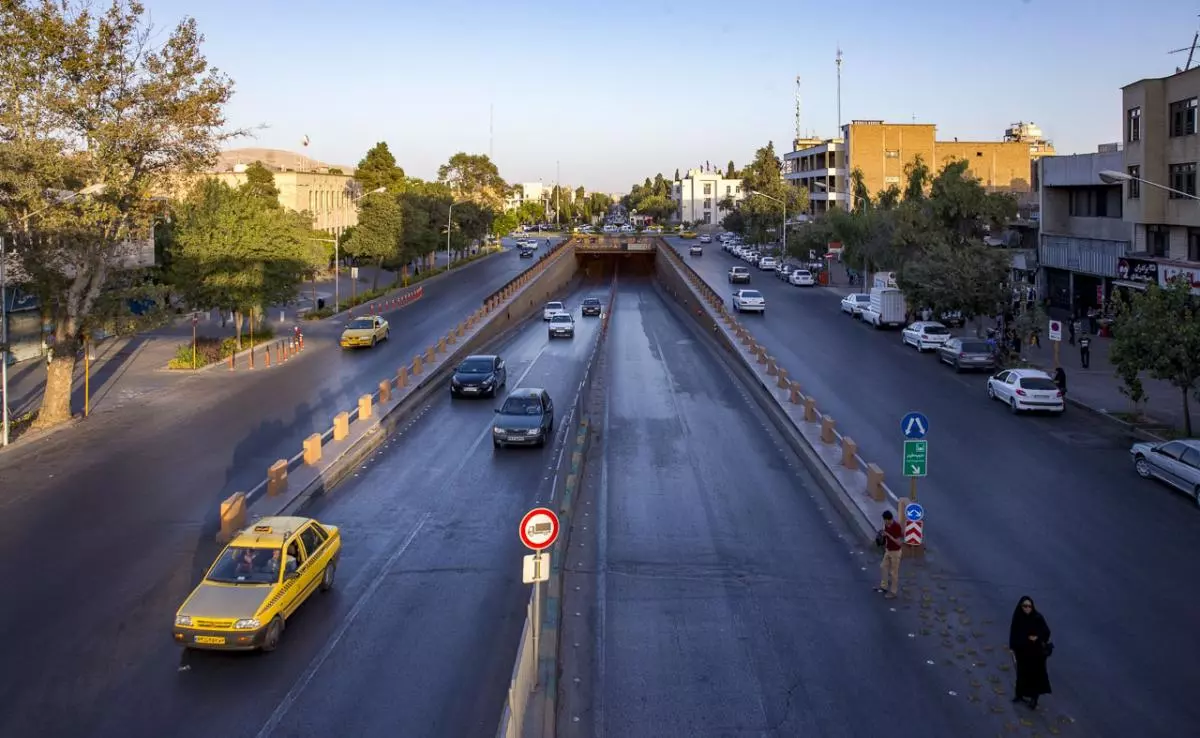 لیست بهترین آژانس های هواپیمایی در خیابان زند شیراز - گردشگران شیراز