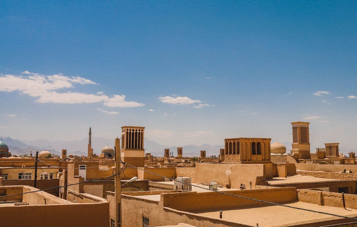 سفرهای ماجراجویانه برای نسل زد - گردشگران شیراز
