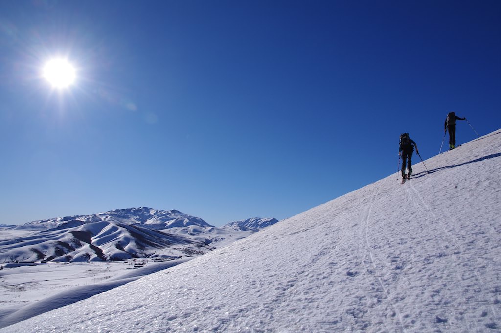سفر به کوهرنگ - گردشگران شیراز