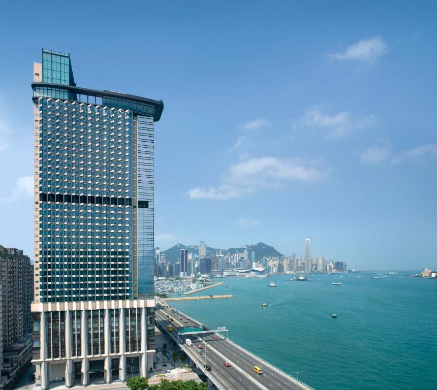 HARBOUR GRAND HONG KONG-گردشگران شیراز