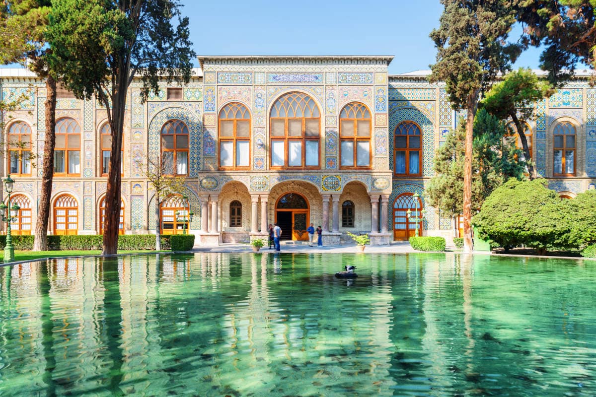 کاخ گلستان در برنامه سفر ۳ روزه تهران - گردشگران شیراز