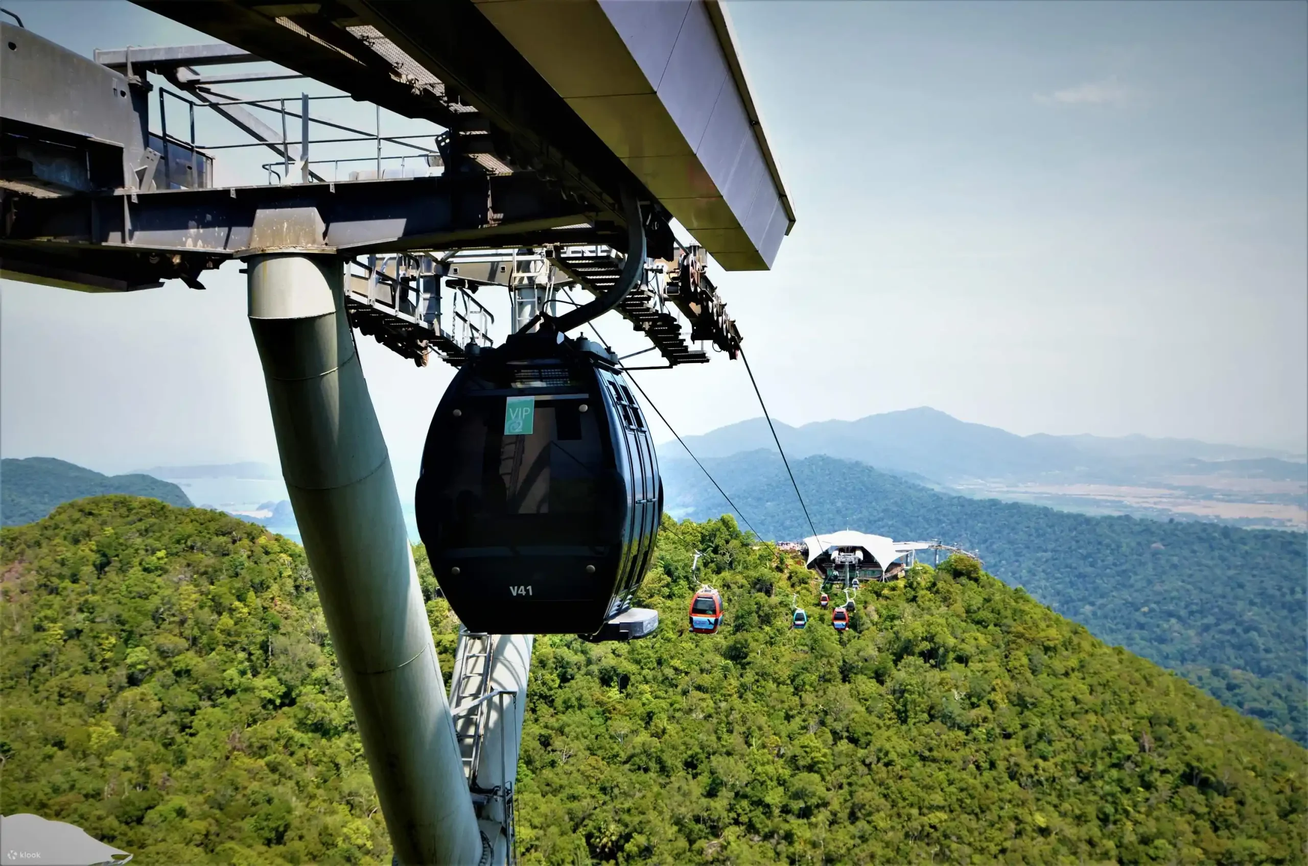 برنامه سفر ۷ روزه مالزی-نمایی از Langkawi Sky Bridge and Cable Car مالزی-گردشگران شیراز
