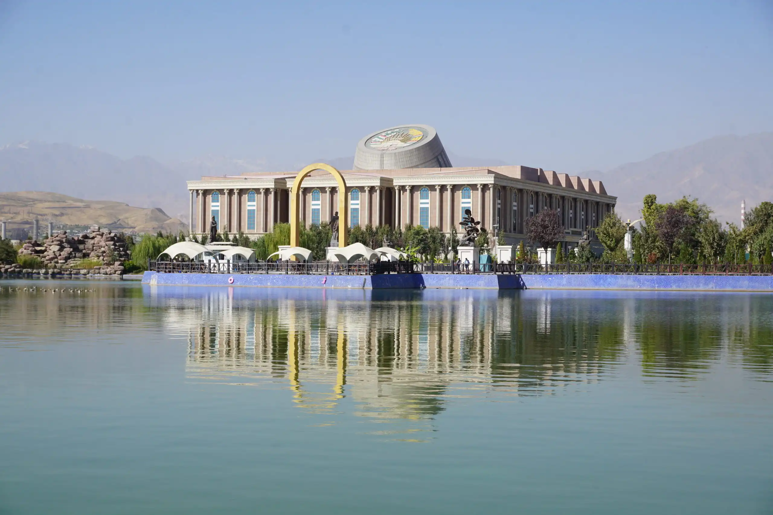 برنامه سفر ۴ روزه به تاجیکستان-نمایی از ویو تاجیکستان-گردشگران شیراز