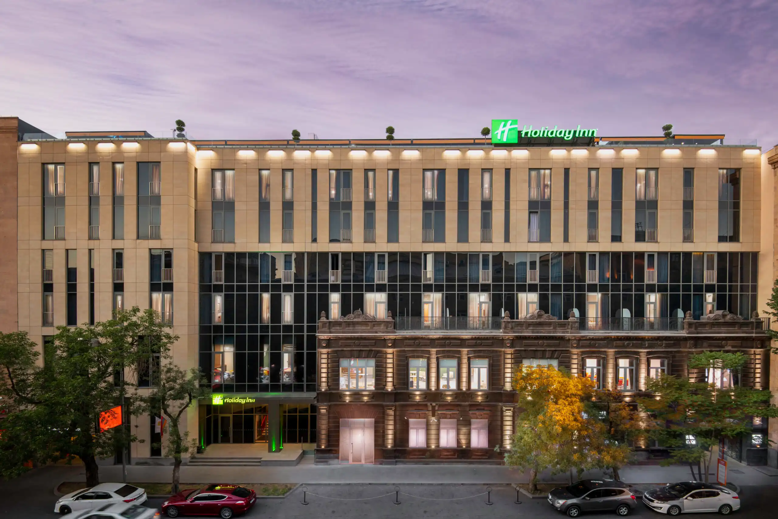 بهترین هتل های ایروان-نمایی از Holiday Inn Express Yerevan در ایروان-گردشگران شیراز
