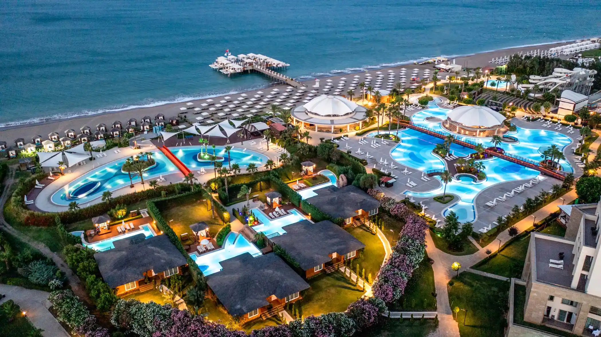 بهترین هتل های آنتالیا-نمایی از Kaya Palazzo Golf Resort آنتالیا-گردشگران شیراز