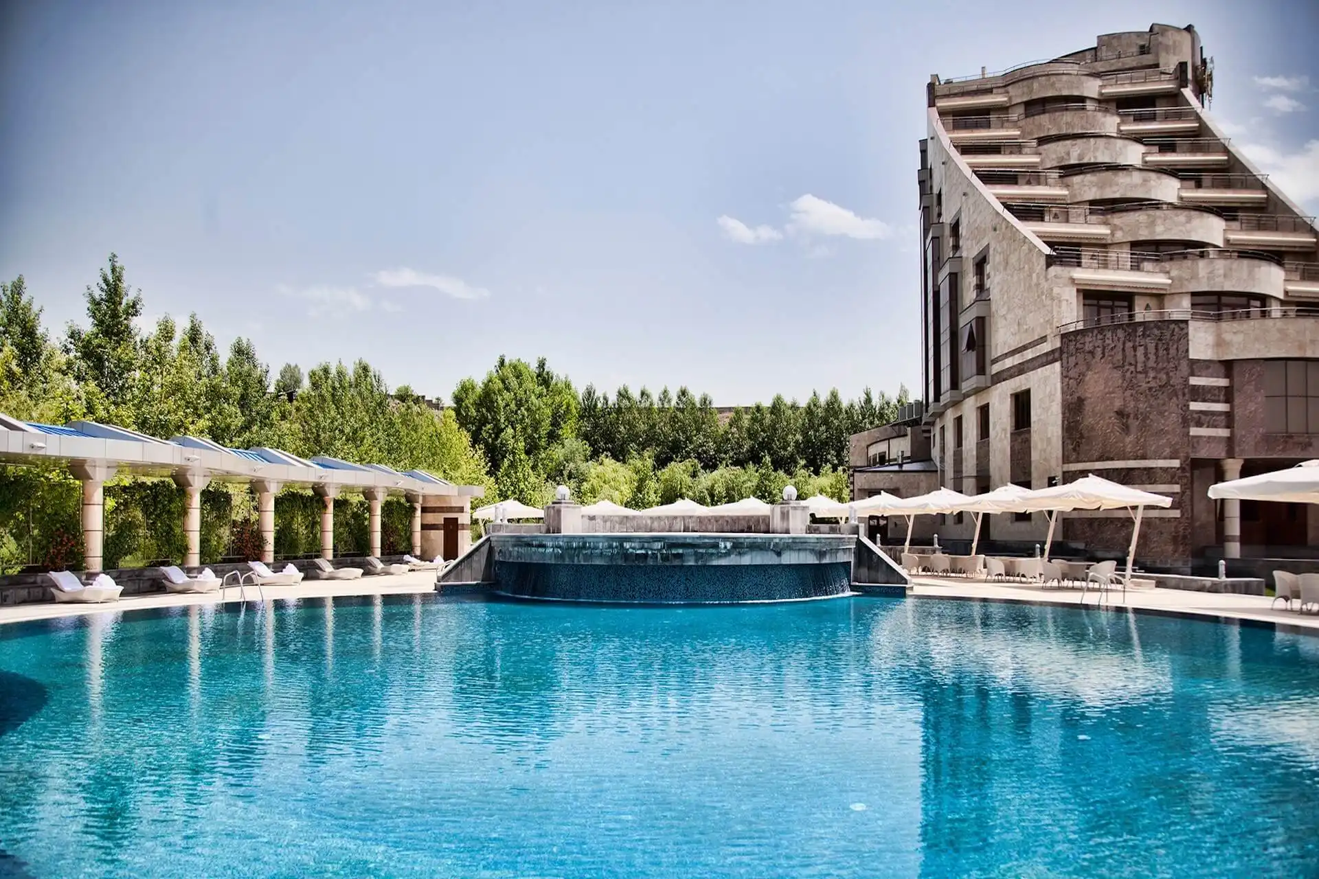 بهترین هتل های ایروان-نمایی از Multi Grand Pharaon Hotel در ایروان-گردشگران شیراز