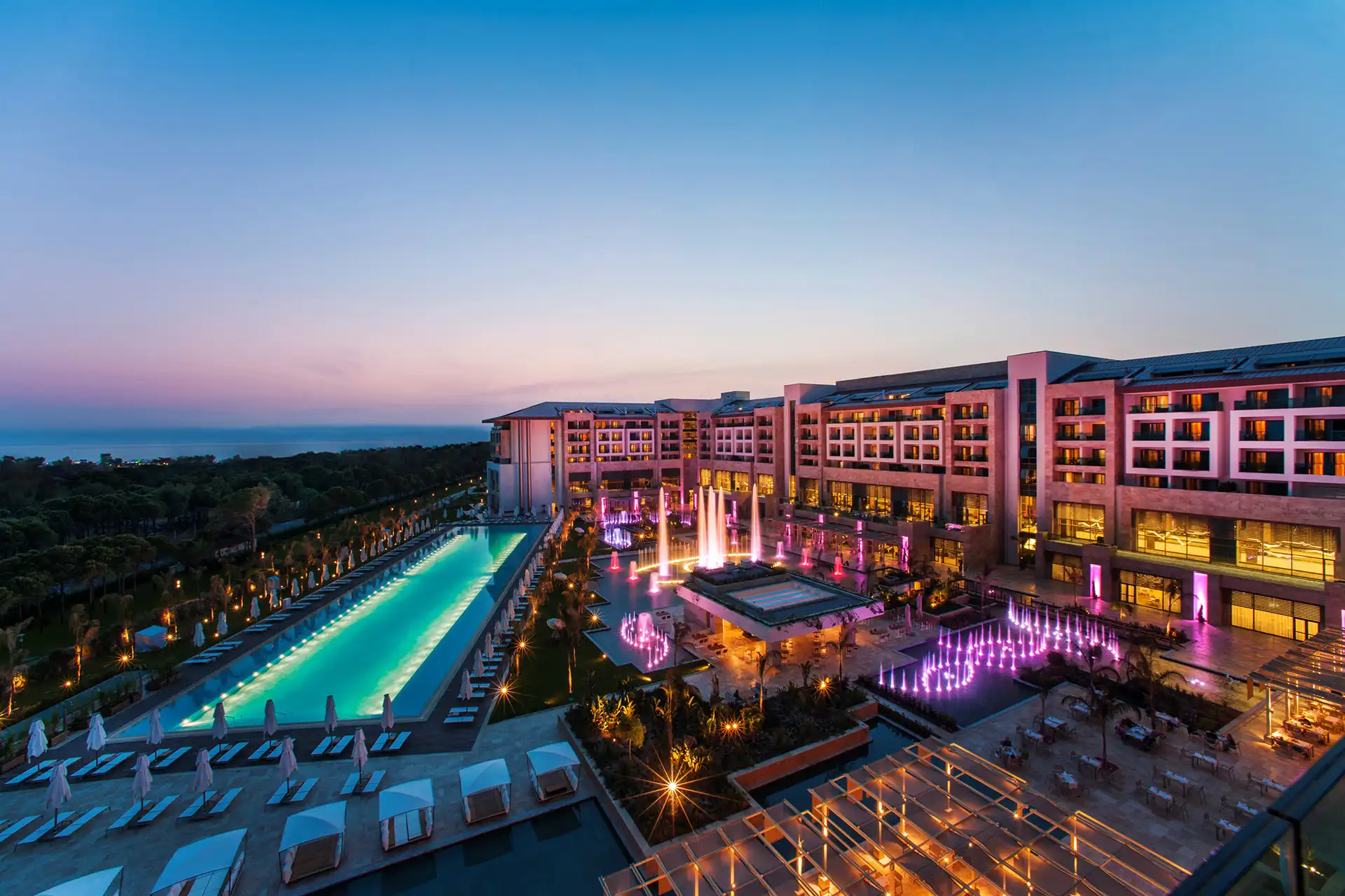 بهترین هتل های آنتالیا-نمایی از Regnum Carya Golf & Resort آنتالیا-گردشگران شیراز