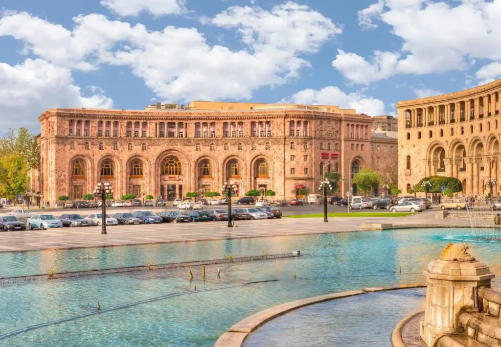 هزینه سفر به ارمنستان-گردشگران شیراز